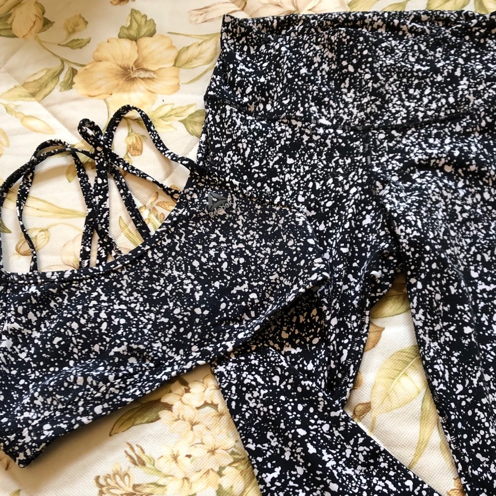 Reebok Speedwick Leggings and Matching Sports Bra